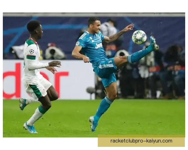 达尼洛合同到期，未来去向备受关注与分析